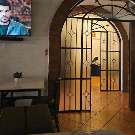 Отель La Capitania Антигуа-Гватемала Экстерьер фото